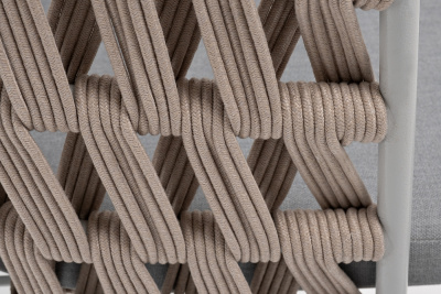 "Диего" стул плетеный из роупа, каркас из стали светло-серый (RAL7035) муар, роуп бежевый круглый, ткань светло-серая